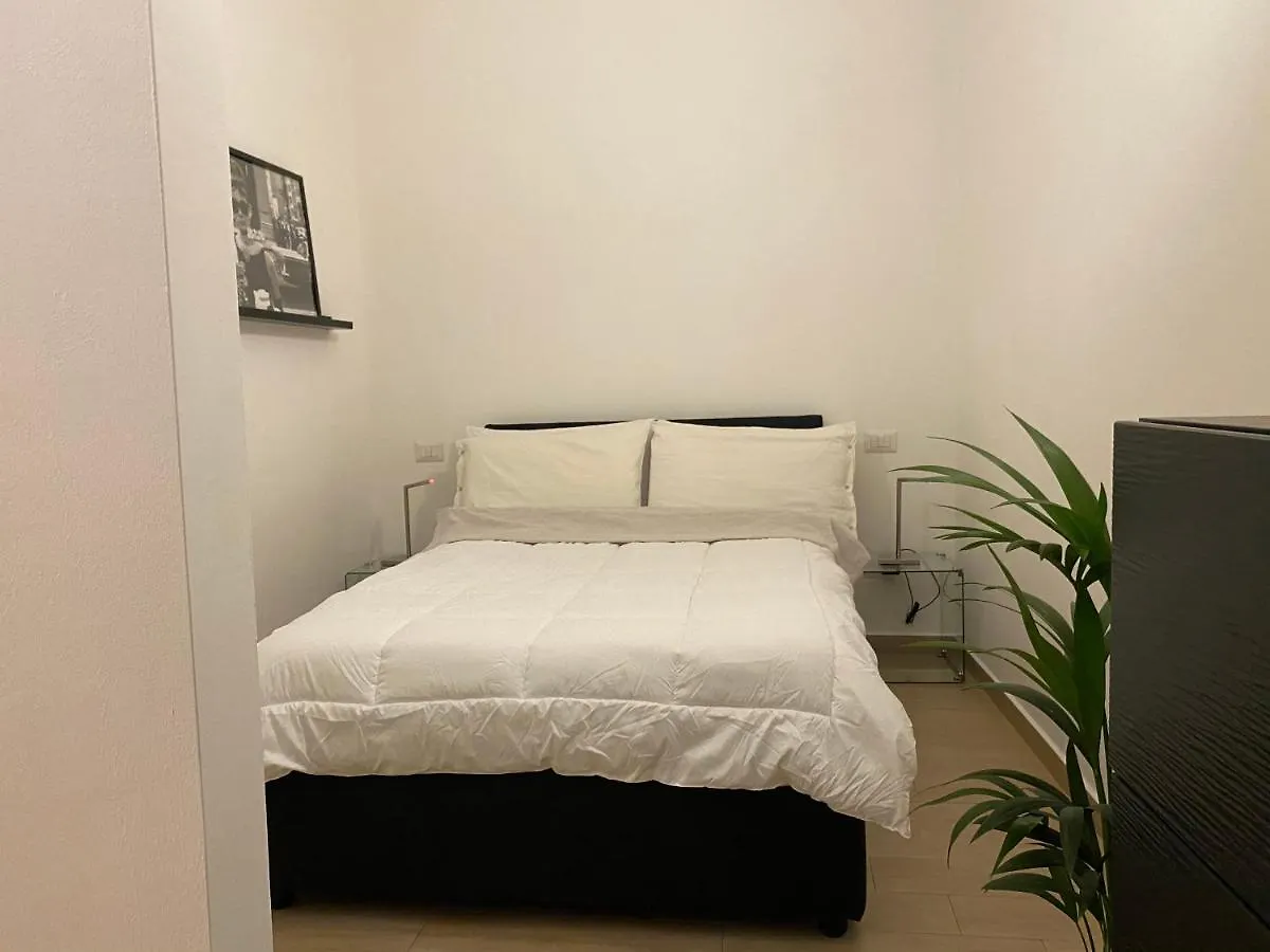 B&B Pavia 0*,  Italien